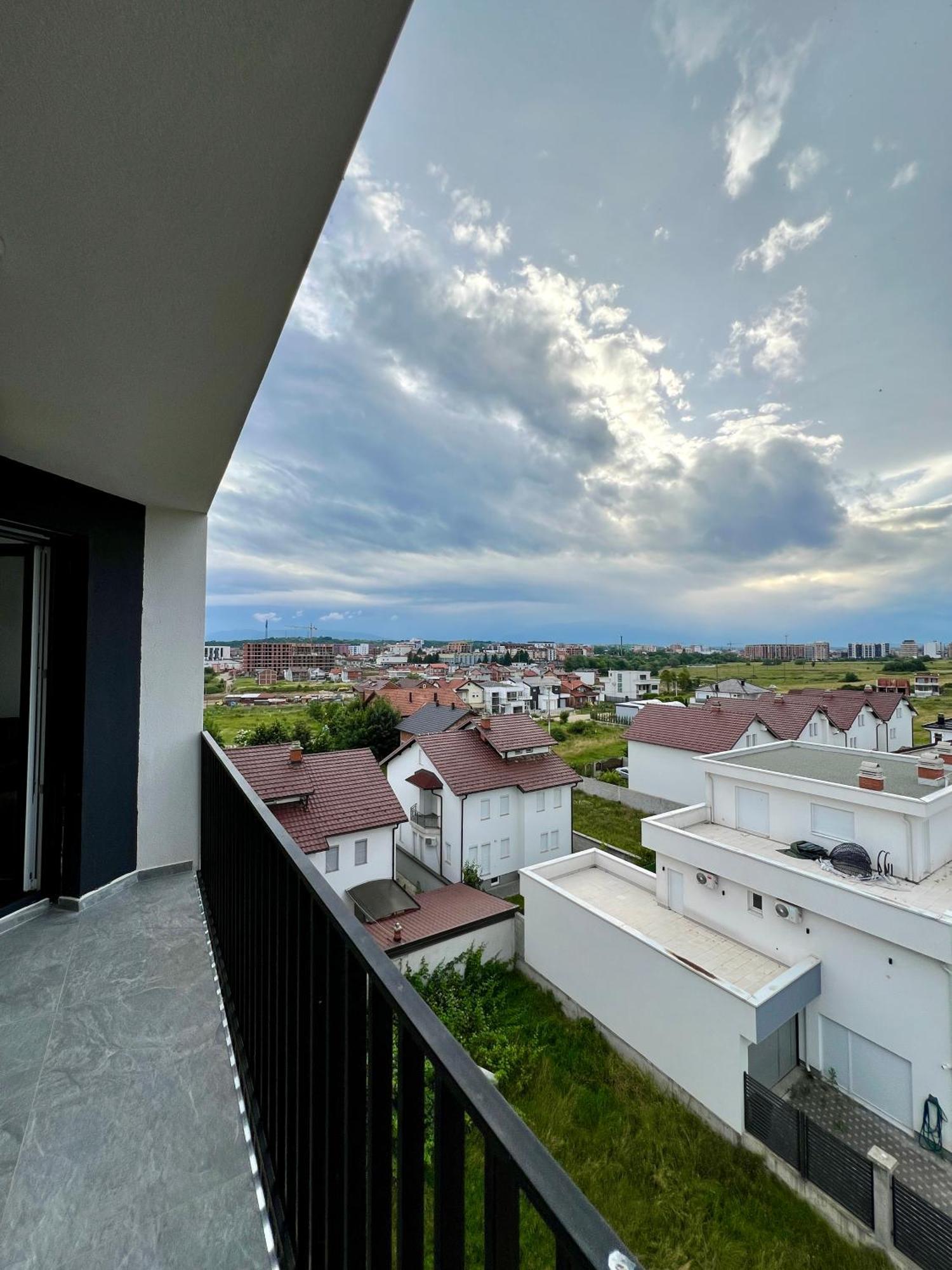 Holiday Apartments Gjakova Phòng bức ảnh